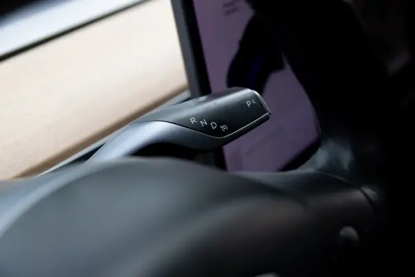 Tesla Model 3 Long-Range Dual Motor AWD 47