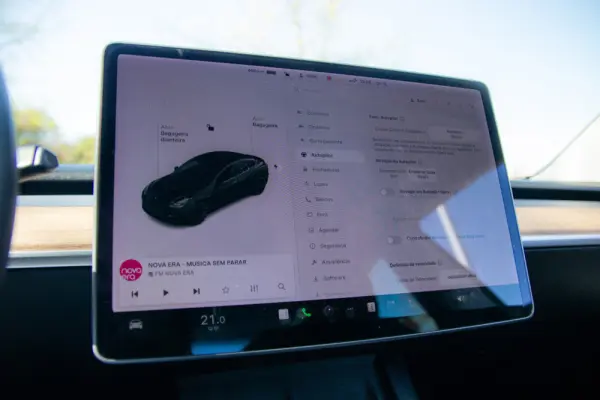 Tesla Model 3 Long Range AWD Dual Motor Performance 46