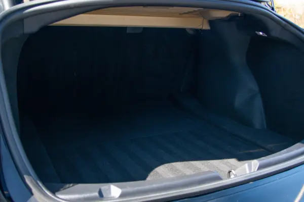 Tesla Model 3 Long Range AWD Dual Motor Performance 40