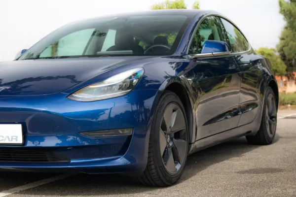 Tesla Model 3 Long-Range Dual Motor AWD 5