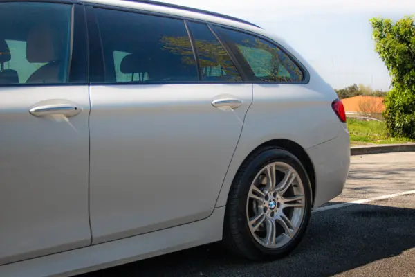 BMW 525 d Pack M Auto 27