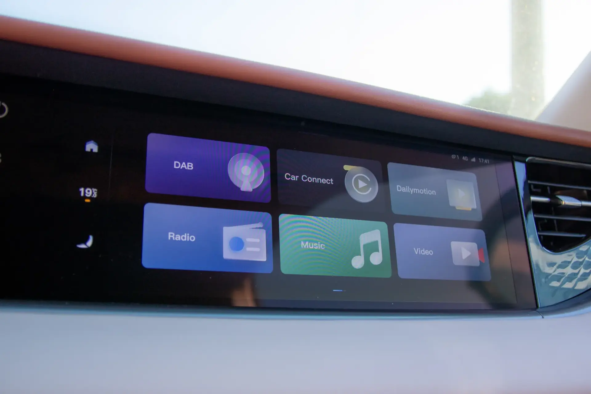 Voyah Free 107 kWh Luxury 51