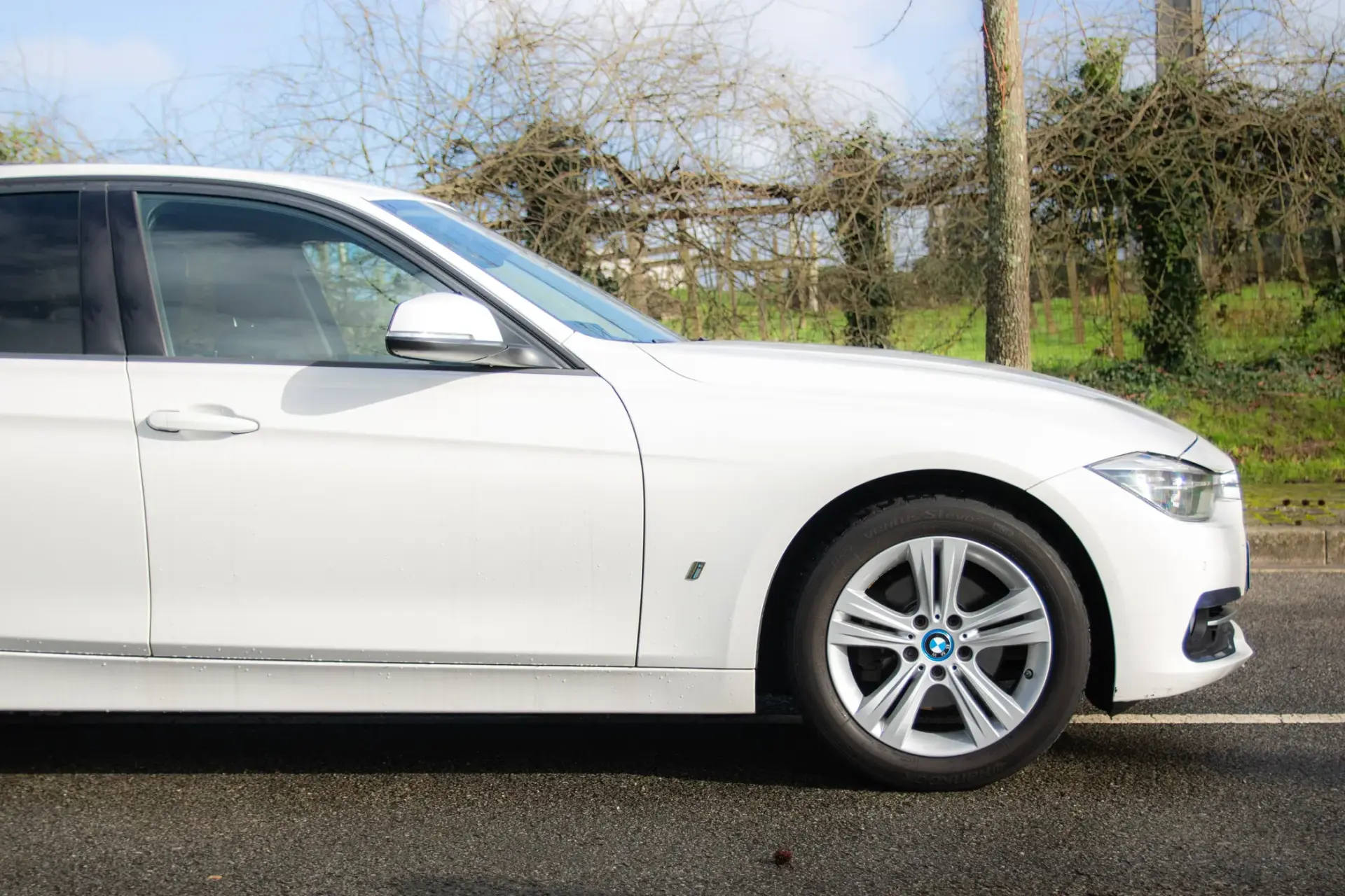 BMW 330 e iPerformance Line Sport 8