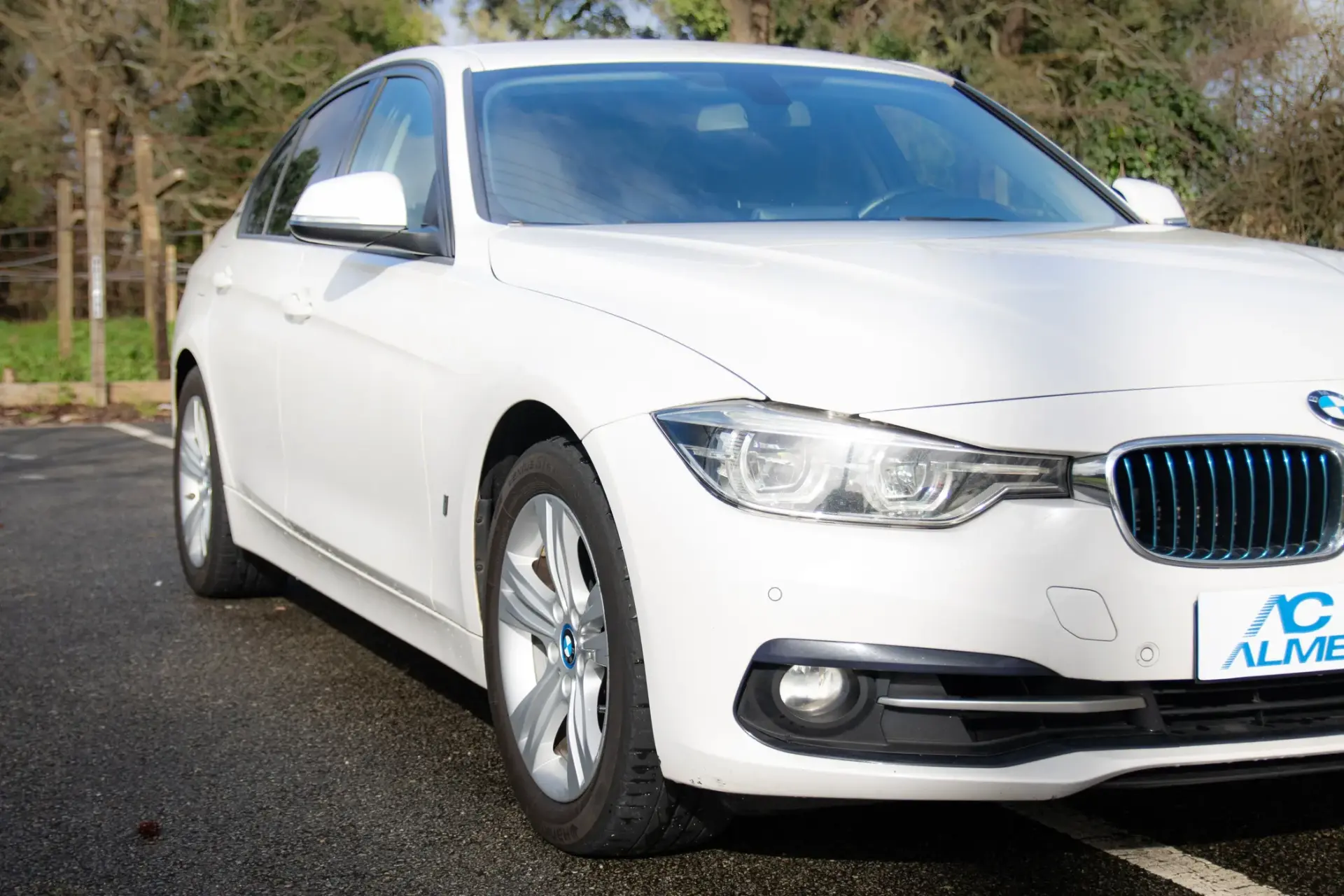 BMW 330 e iPerformance Line Sport 14