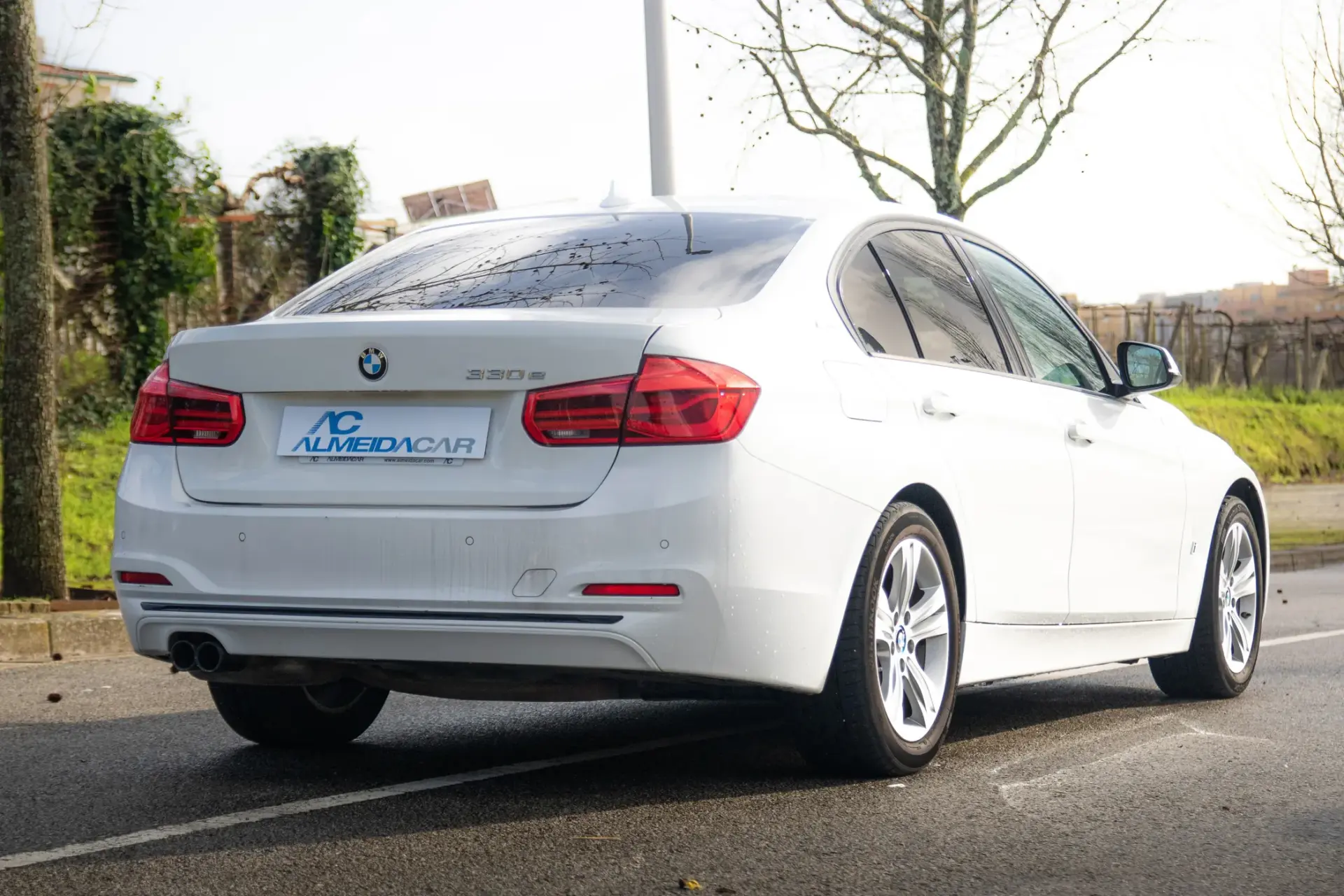 BMW 330 e iPerformance Line Sport 15