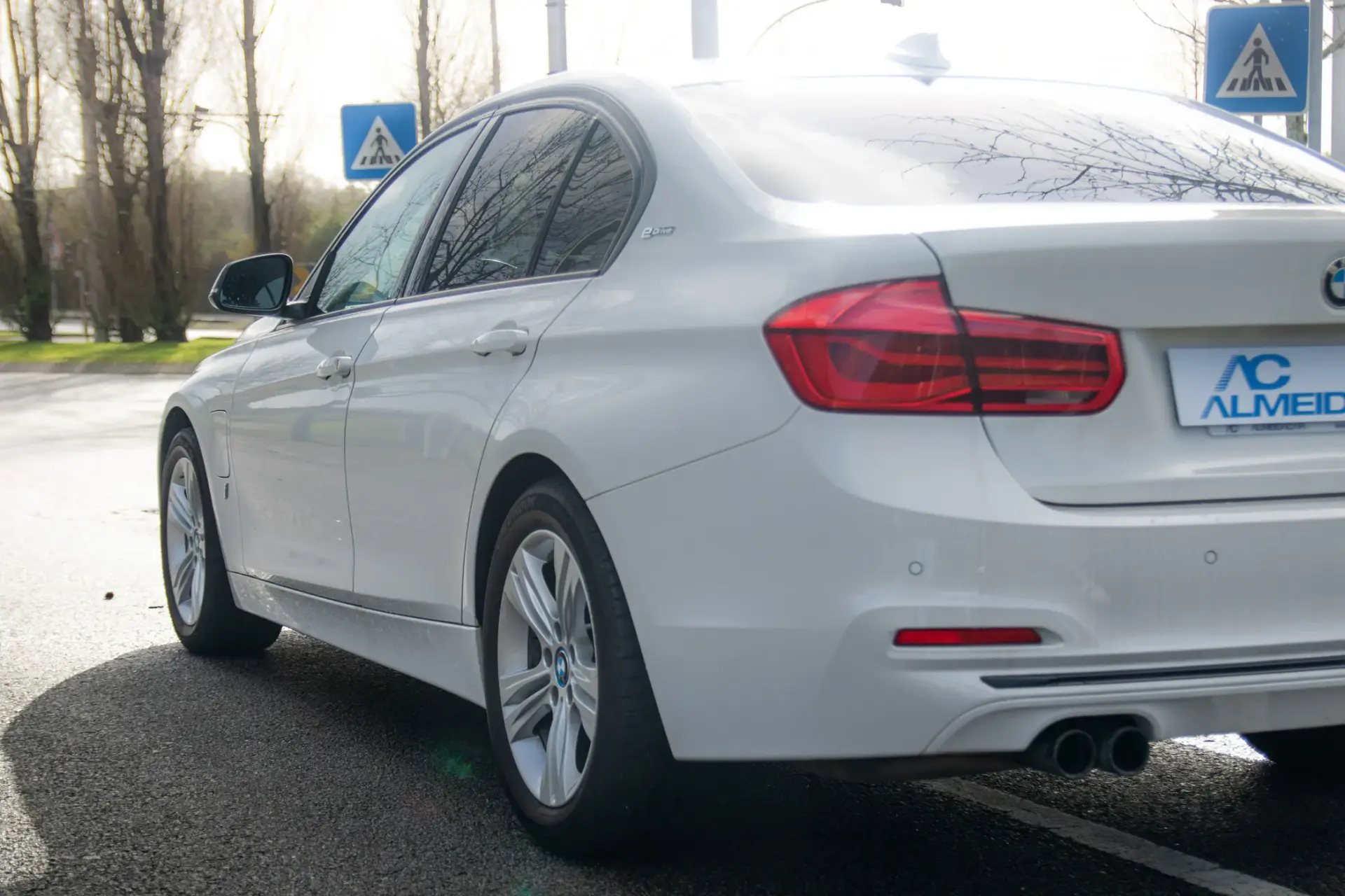 BMW 330 e iPerformance Line Sport 24