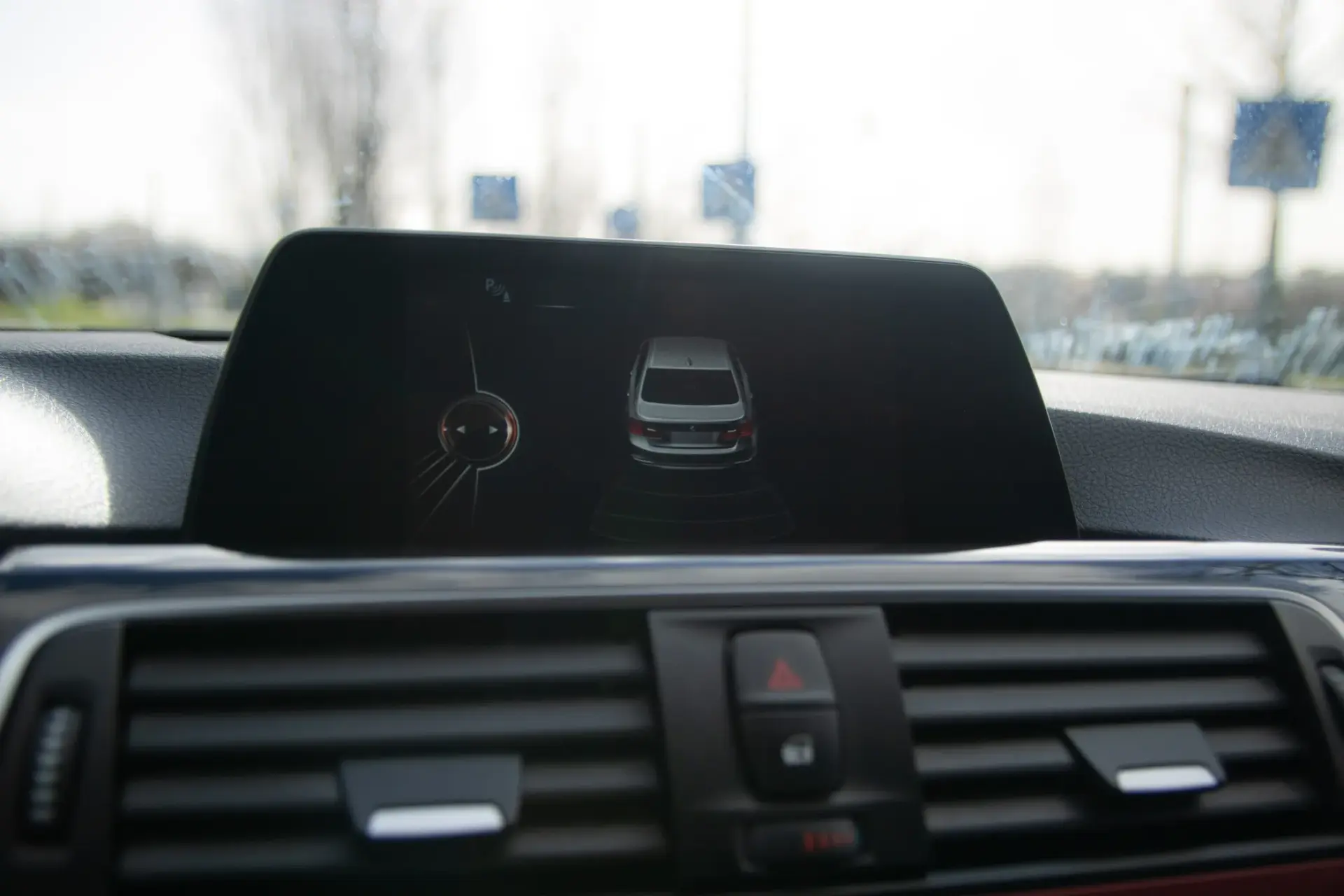 BMW 330 e iPerformance Line Sport 27