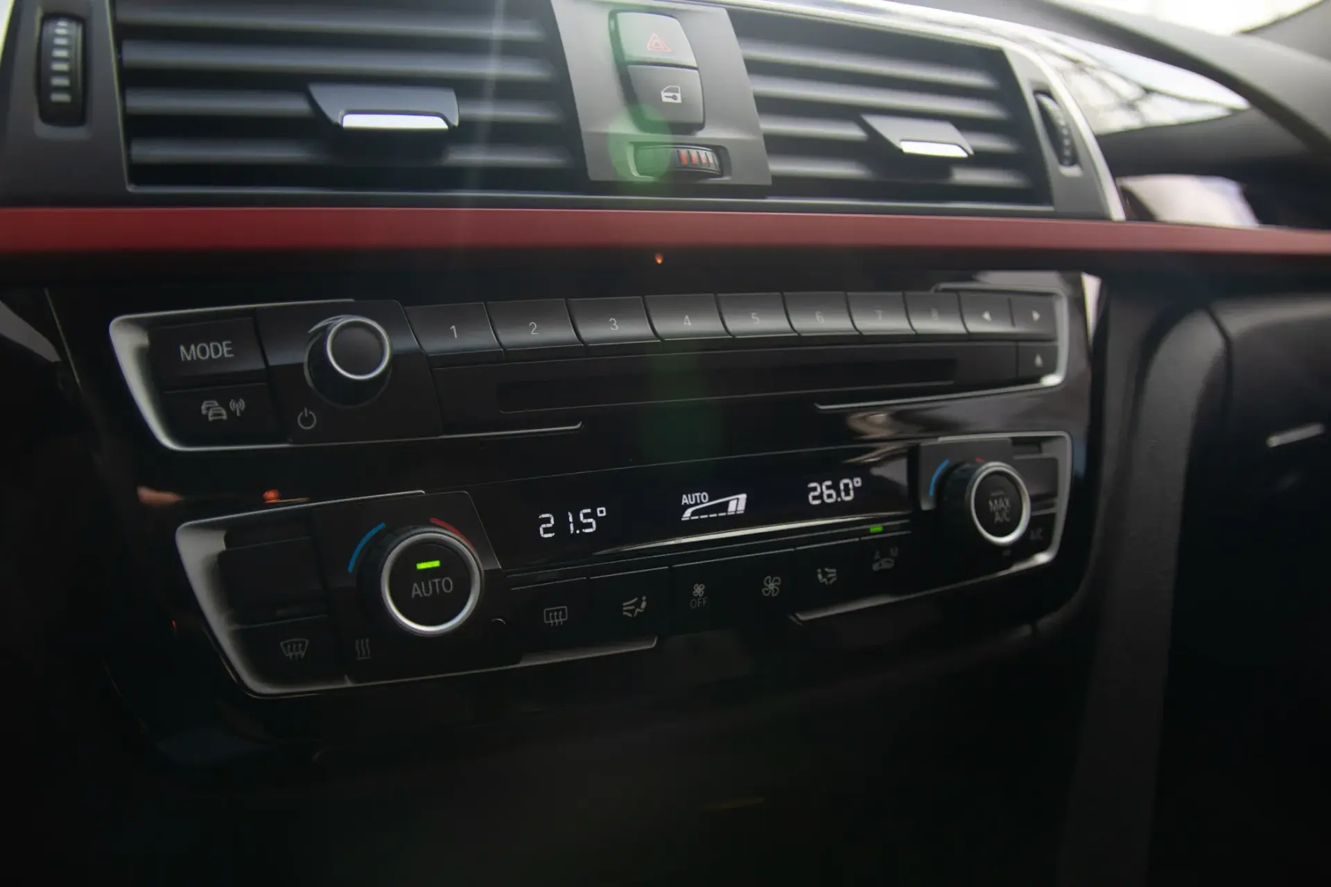 BMW 330 e iPerformance Line Sport 30