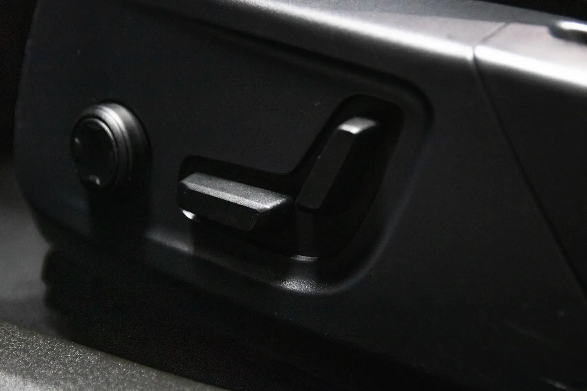 Polestar 2 Long Range 78 kWh AWD 29