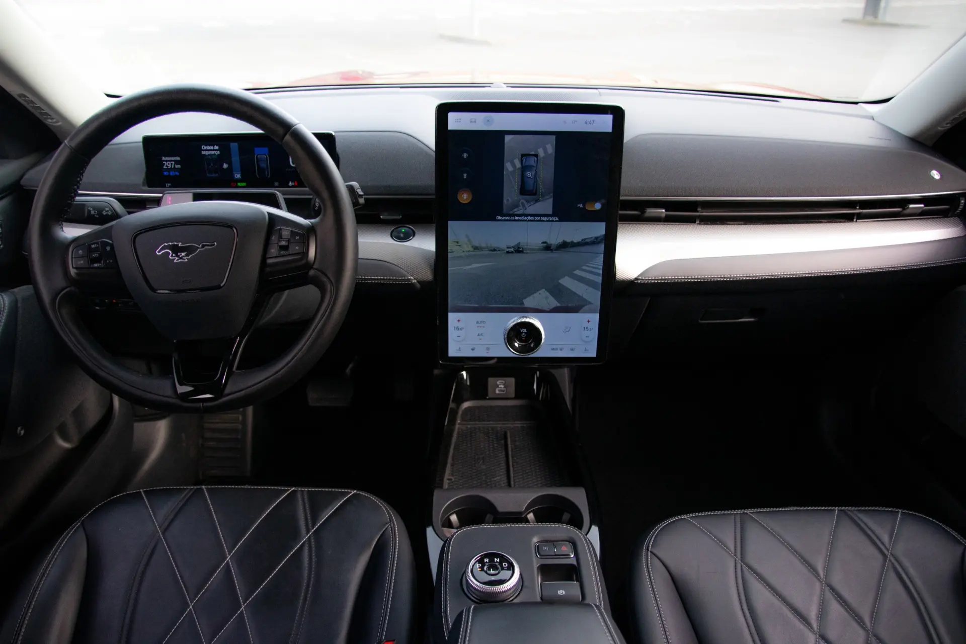 Ford Mustang Mach-E Standard 62