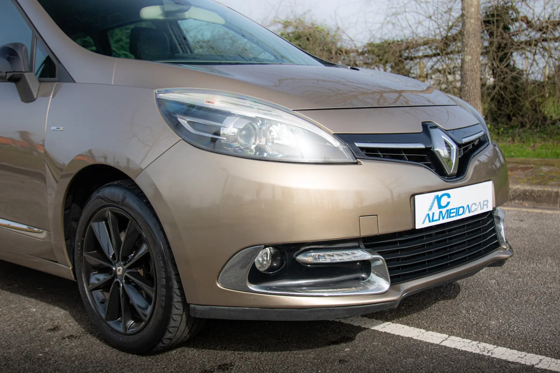 Renault Scénic 1.5 dCi Bose Edition SS 8