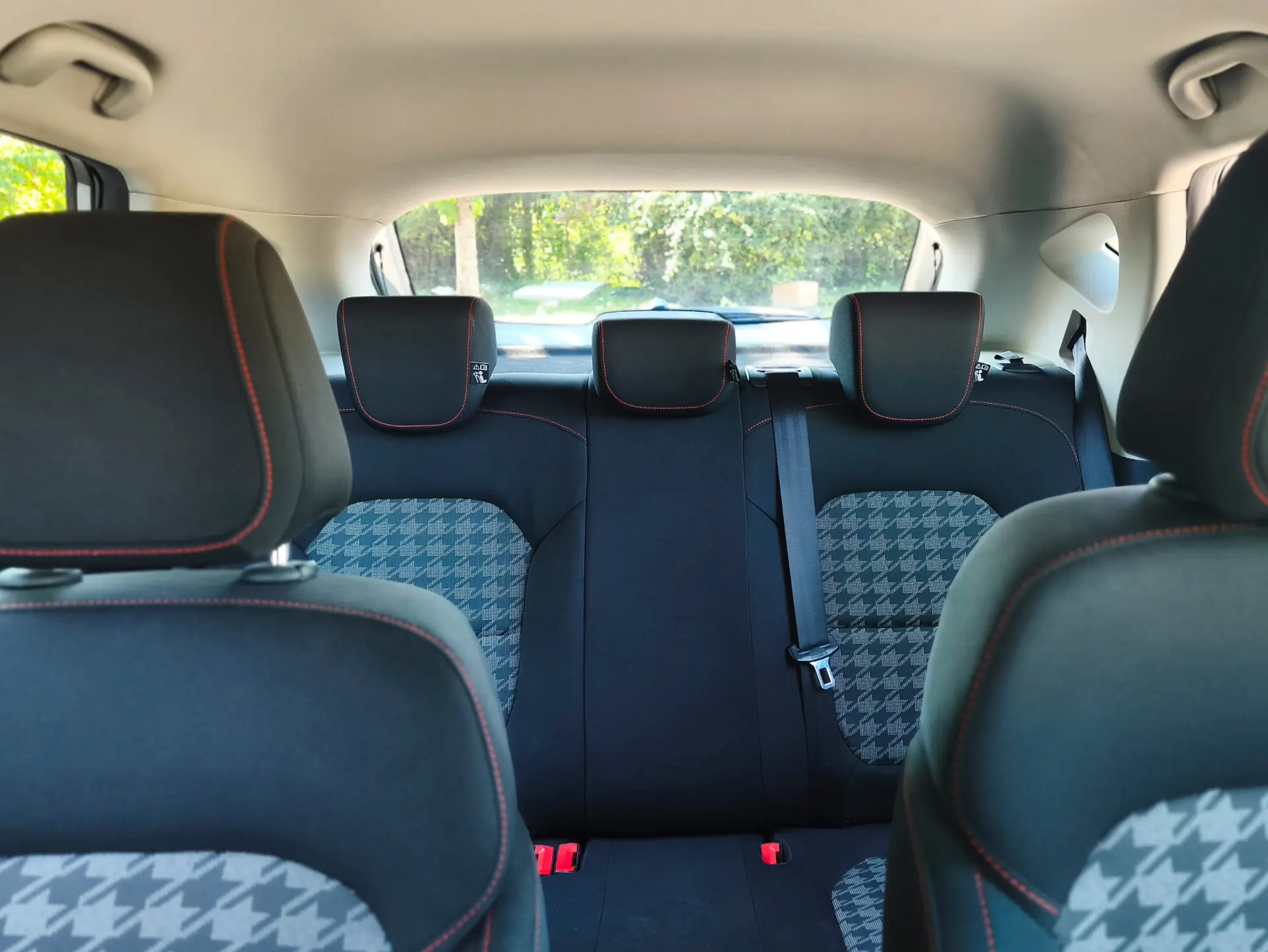 MG ZS EV 50.3 kWh Comfort 8