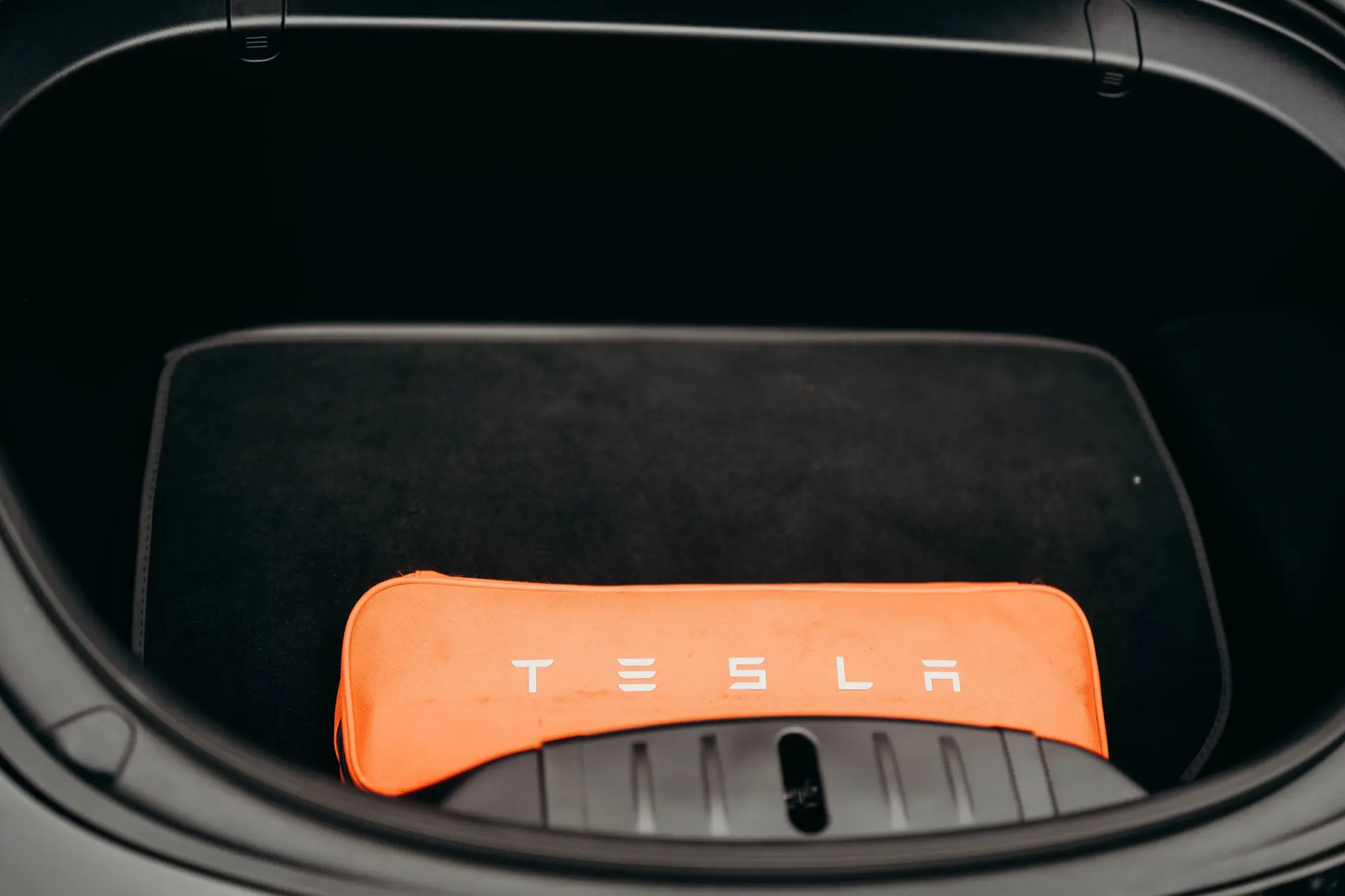 Tesla Model 3 Long Range AWD Dual Motor 25