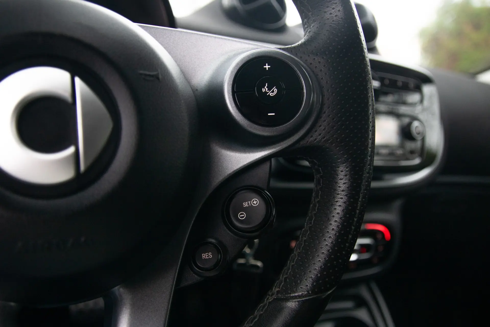 Smart ForFour Business Solution 33