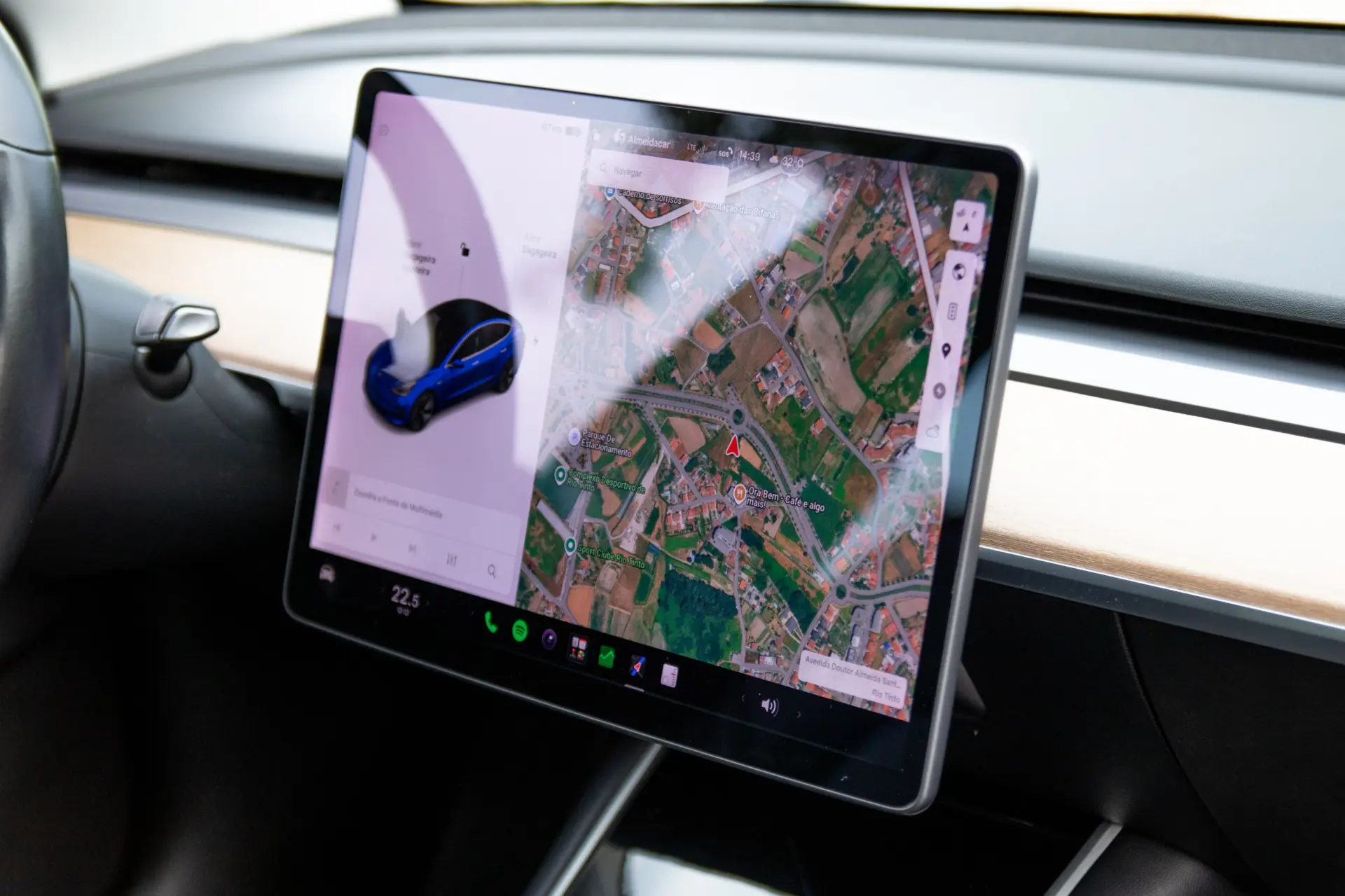 Tesla Model 3 Long-Range Dual Motor AWD 51