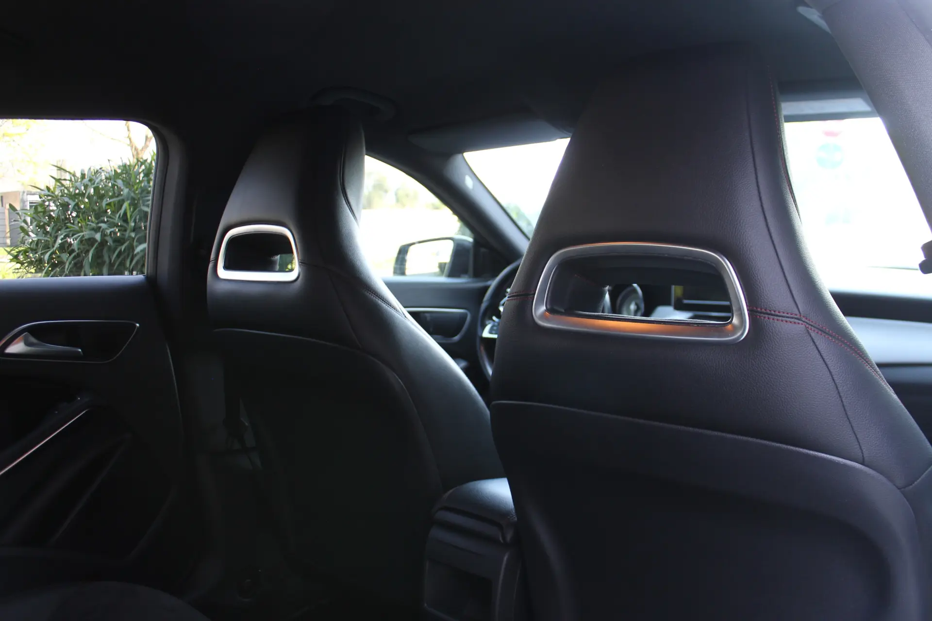 Mercedes-Benz CLA 200 d Shooting Brake AMG Line 16