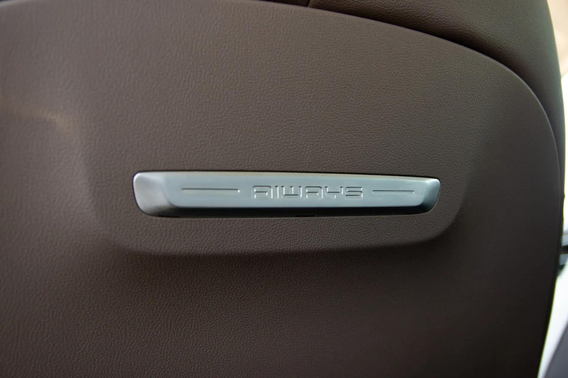 Aiways U5 Prime 37