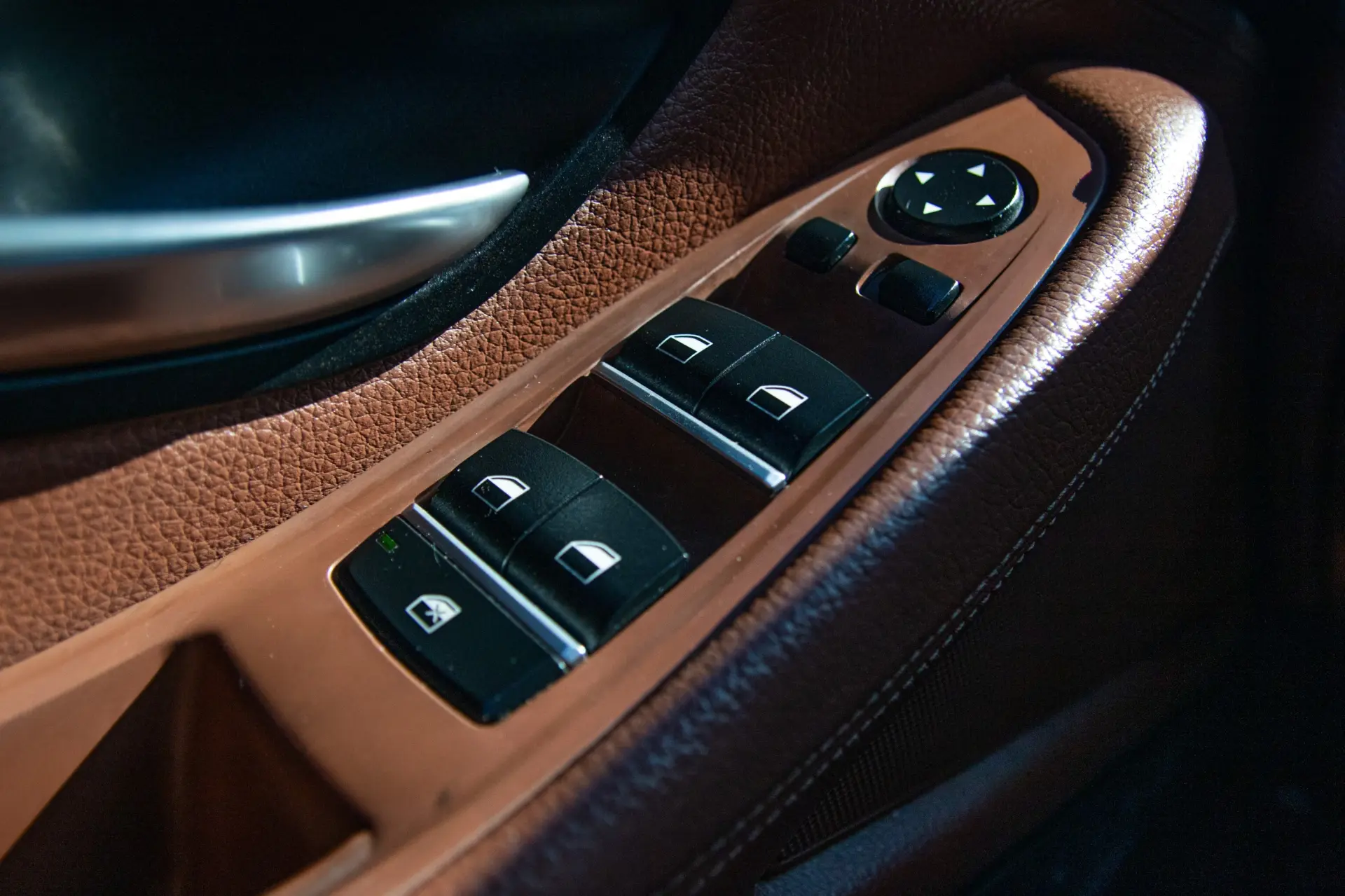 BMW 525 d Pack M Auto 12