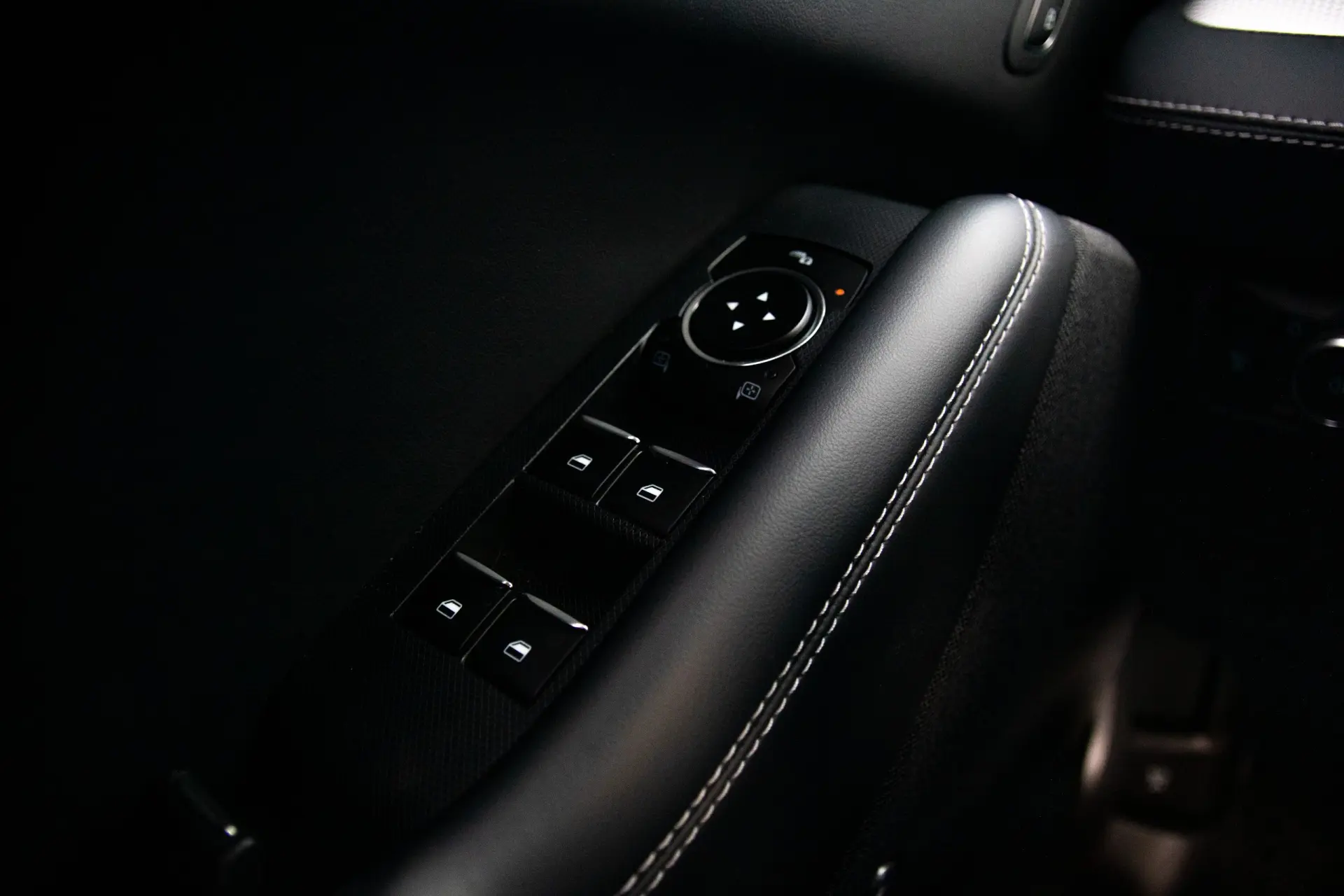 Ford Mustang Mach-E Standard 23