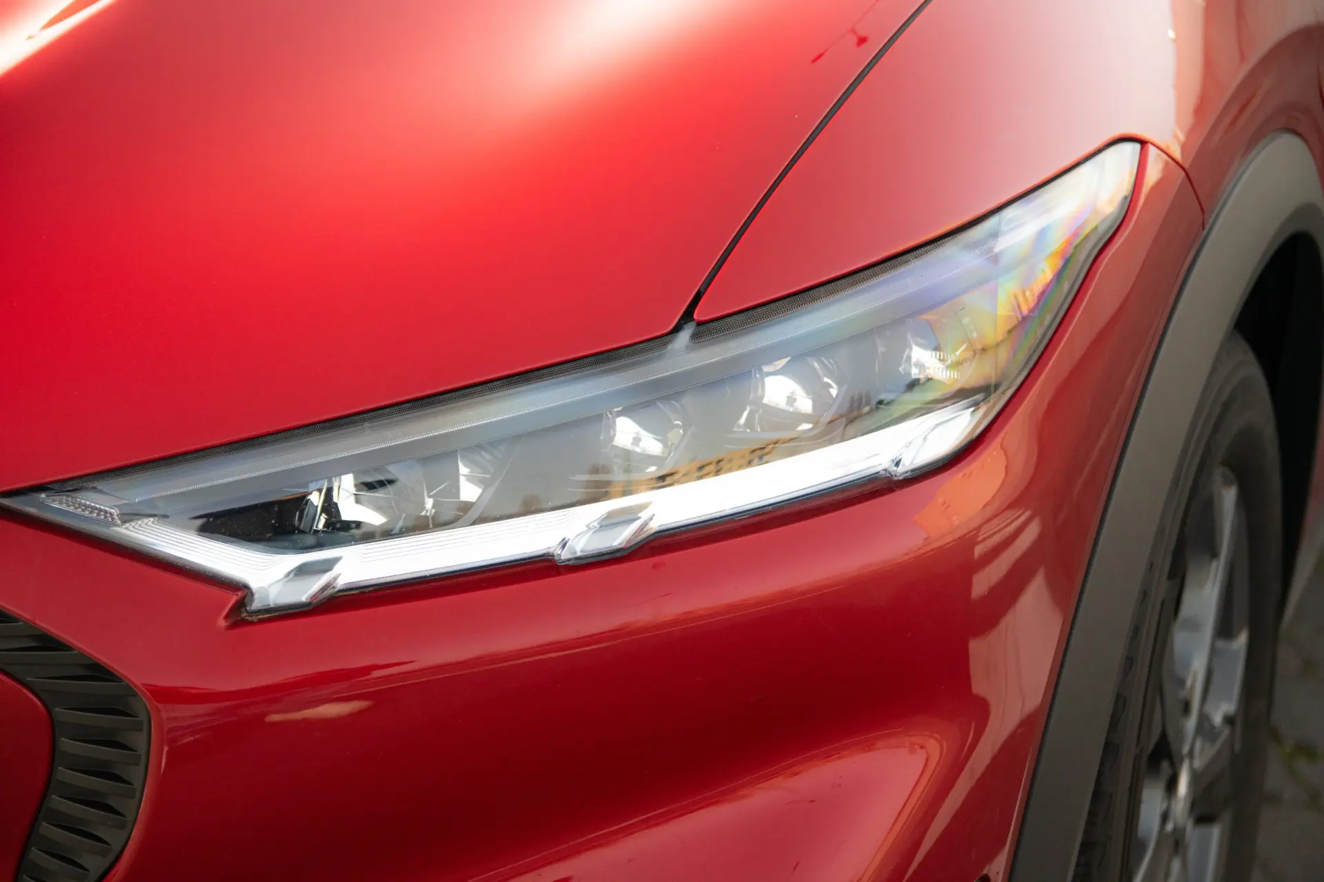 Ford Mustang Mach-E Standard 10