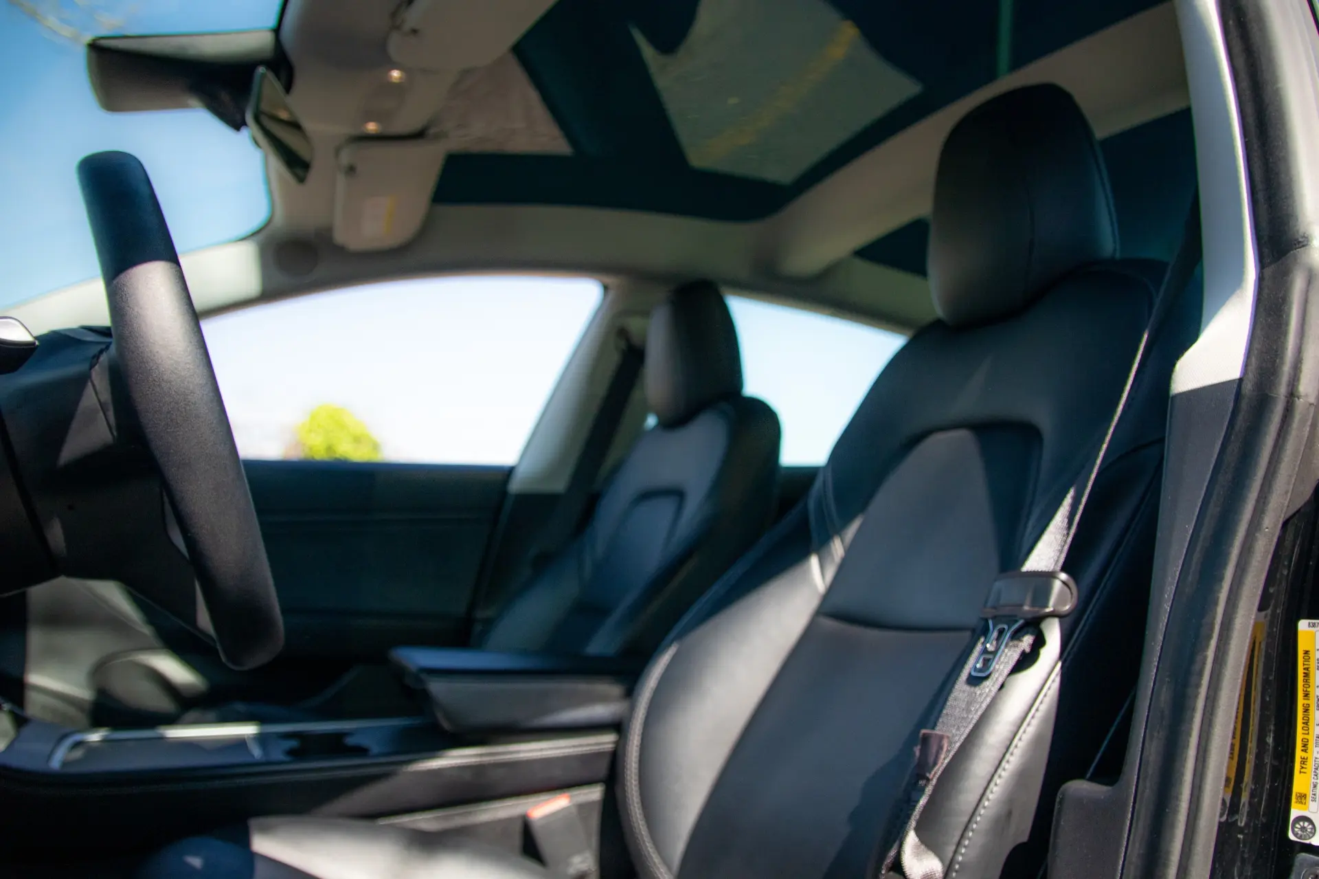 Tesla Model 3 Long Range AWD Dual Motor Performance 42