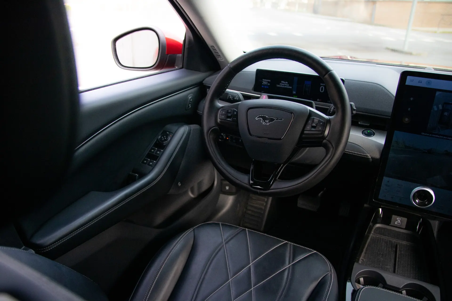 Ford Mustang Mach-E Standard 61