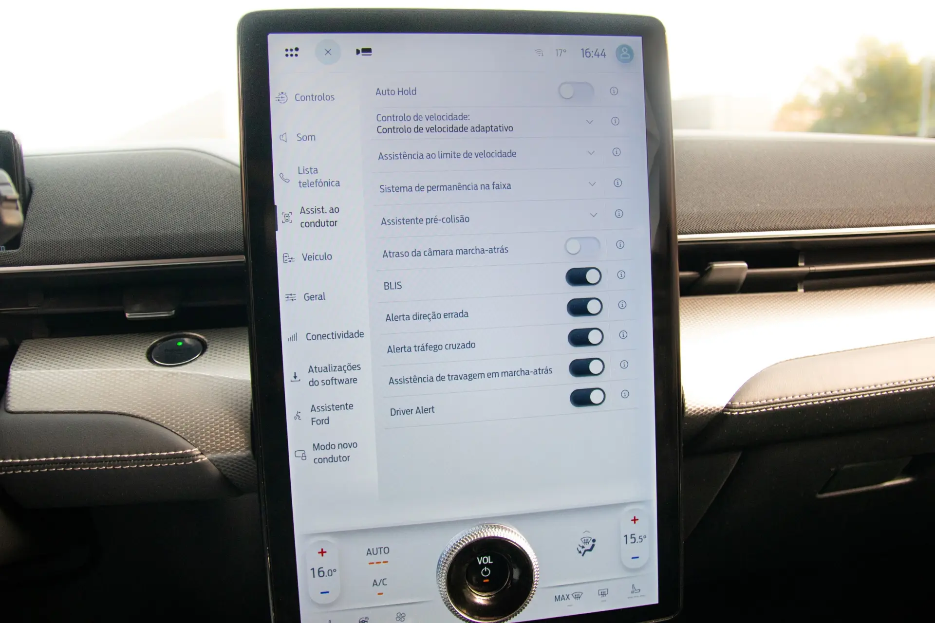 Ford Mustang Mach-E Standard 45