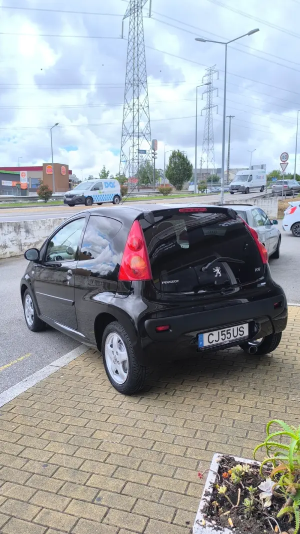 Peugeot 107 1.0 Sportium 5