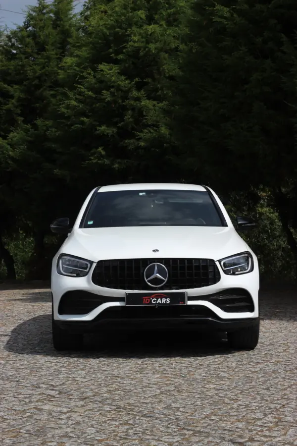 Mercedes-Benz GLC 300 e Coupé 4Matic 2