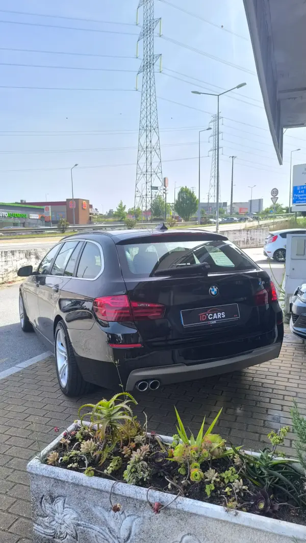BMW 530 d Pack M Auto 6