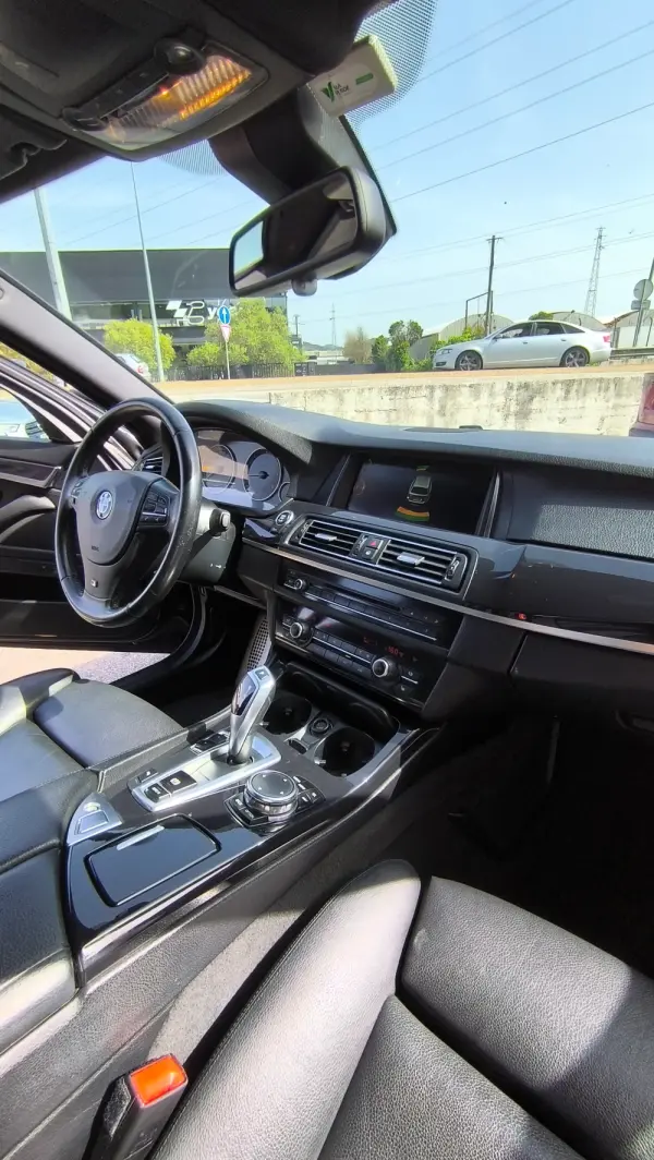 BMW 530 d Pack M Auto 15