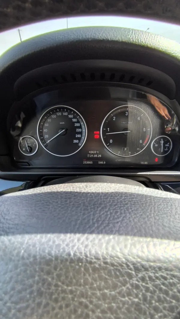BMW 530 d Pack M Auto 23