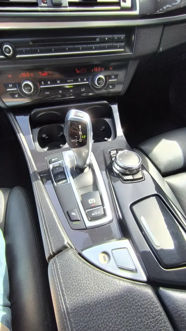 BMW 530 d Pack M Auto 25