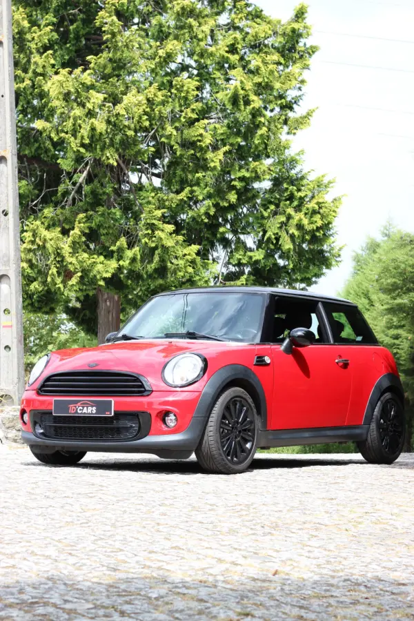 MINI 3 Portas Cooper D 3