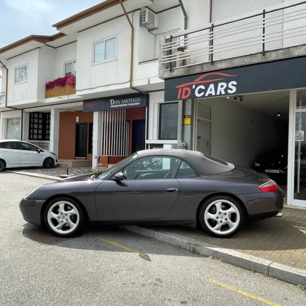 Porsche Carrera GT 911 Millenium 12