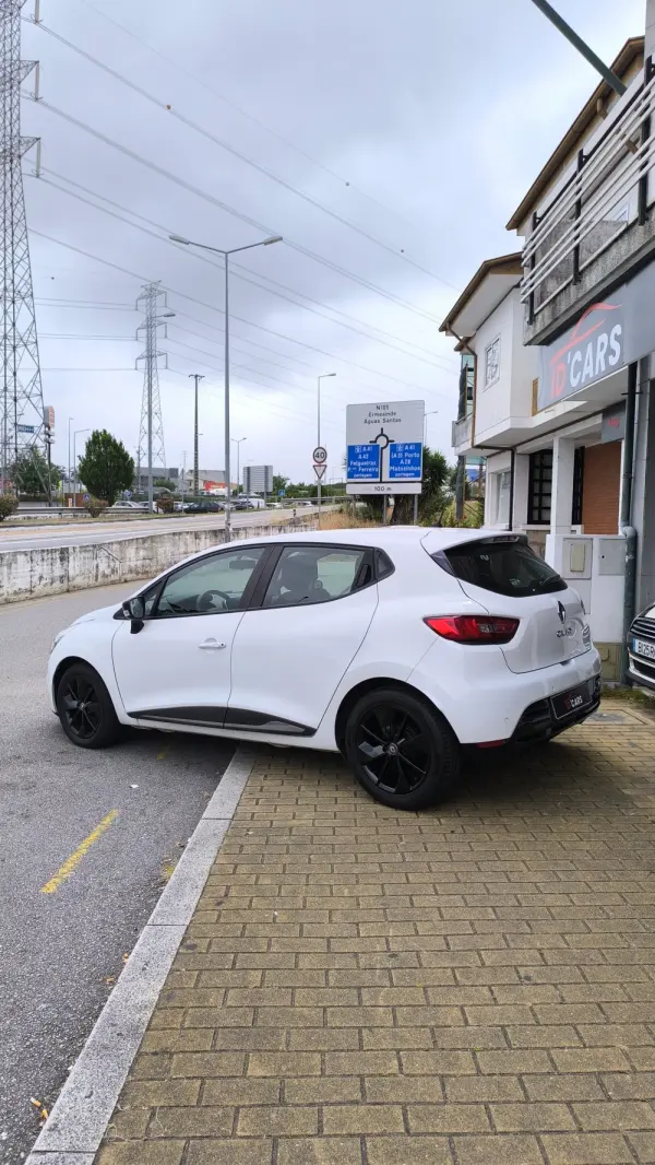 Renault Clio 0.9 TCe Limited 7