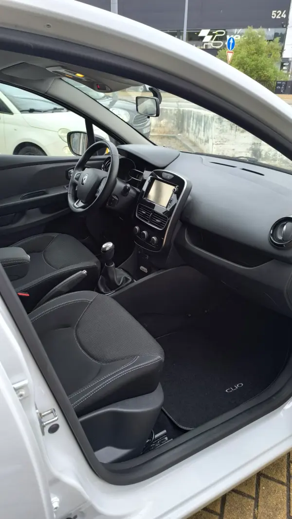 Renault Clio 0.9 TCe Limited 14