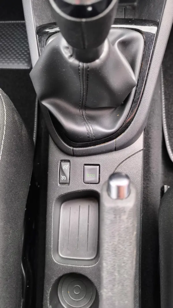 Renault Clio 0.9 TCe Limited 21