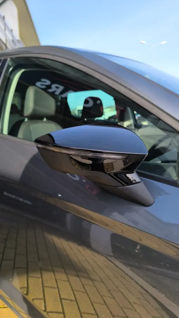 SEAT Leon 2.0 TDi FR S/S 25