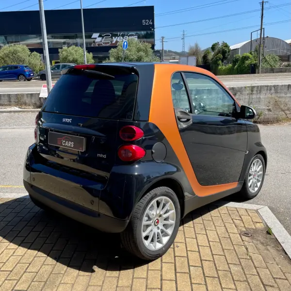 Smart ForTwo Coupé 1.0 Passion 71 12