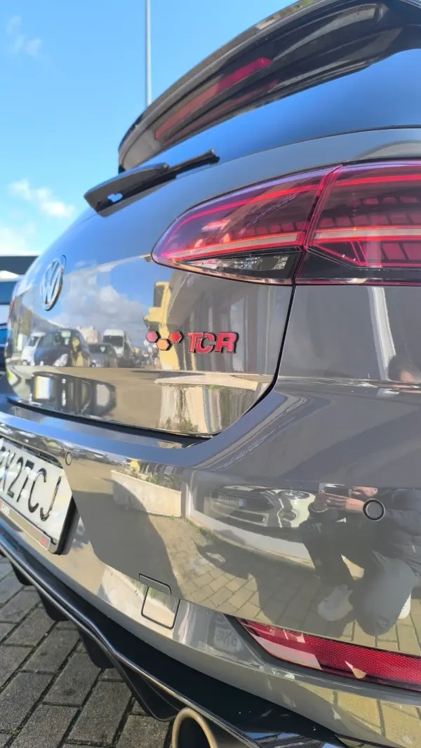 Volkswagen Golf 2.0 TSI TCR DSG 22