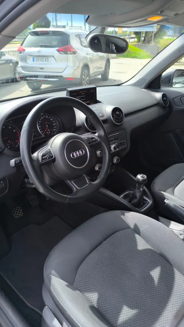 Audi A1 Sportback 1.0 TFSI Design 11