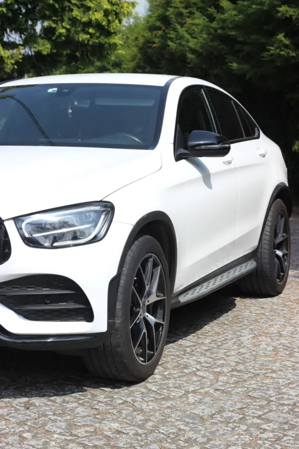 Mercedes-Benz GLC 300 e Coupé 4Matic 16