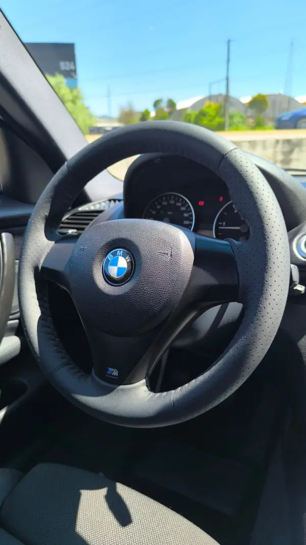 BMW 118 d Limited Edition Lifestyle c/ M Sport Pack 16