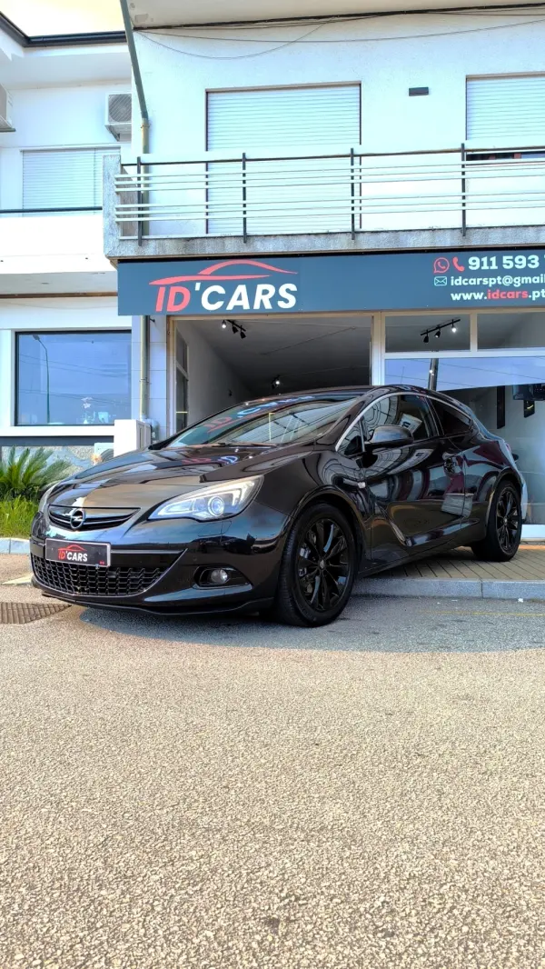 Opel Astra GTC 1.7 CDTI DPF Cosmo 11