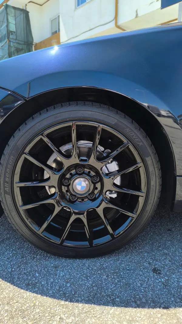 BMW 118 d Limited Edition Lifestyle c/ M Sport Pack 19