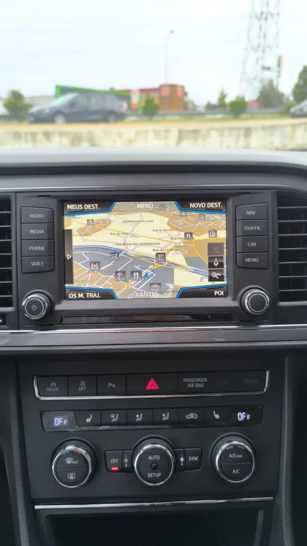 SEAT Leon 2.0 TDI FR DSG S/S 32