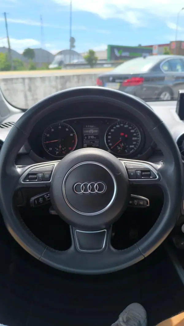 Audi A1 Sportback 1.0 TFSI Design 14