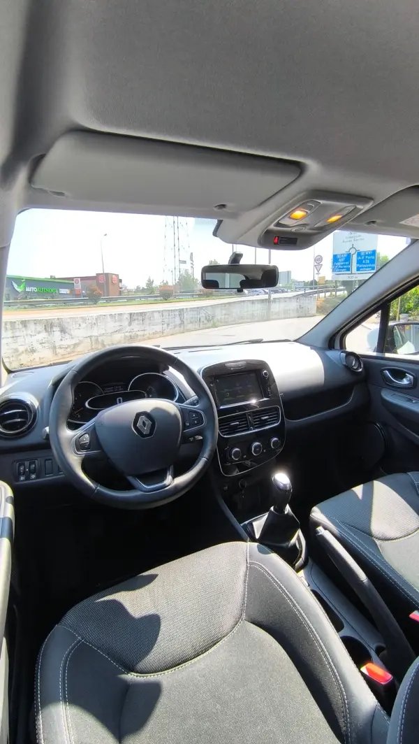 Renault Clio Sport Tourer 11