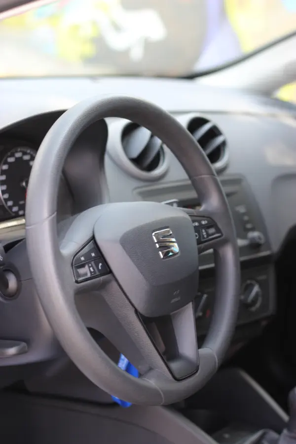 SEAT Ibiza 1.2 12V Style 8